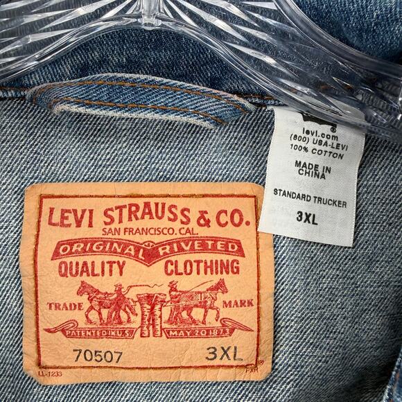 Levis 70507 Standard Trucker Denim Jacket Mens 3XL Blue Faded Vintage Style - Picture 3 of 8
